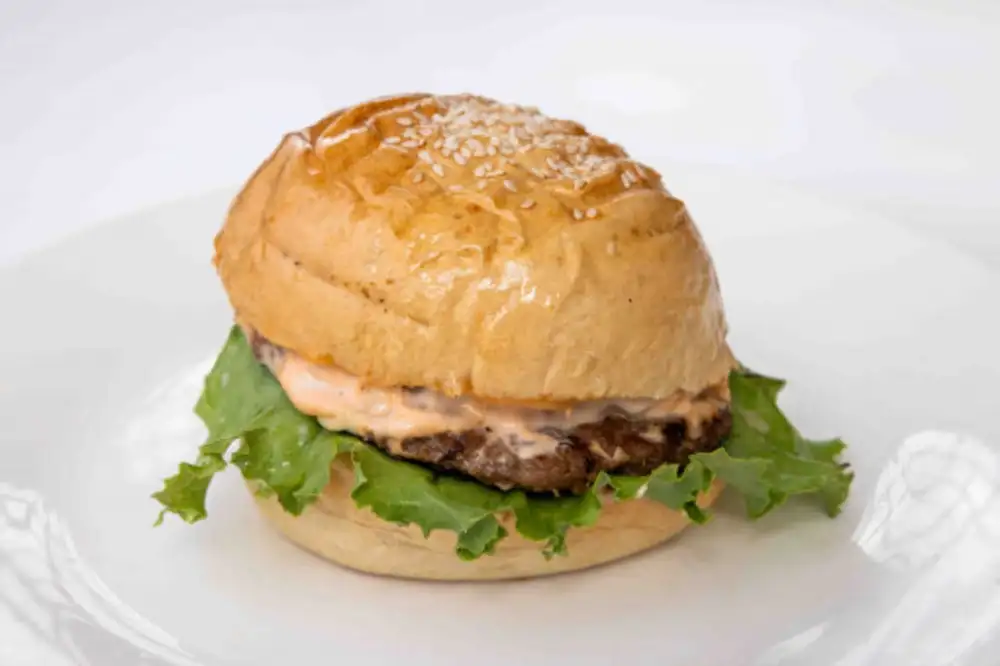 BURGER (BEEF)