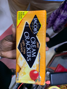 JACOB’S CREAM CRACKERS 200g