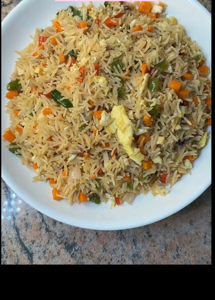 Chinese Rice With Chicken sauce