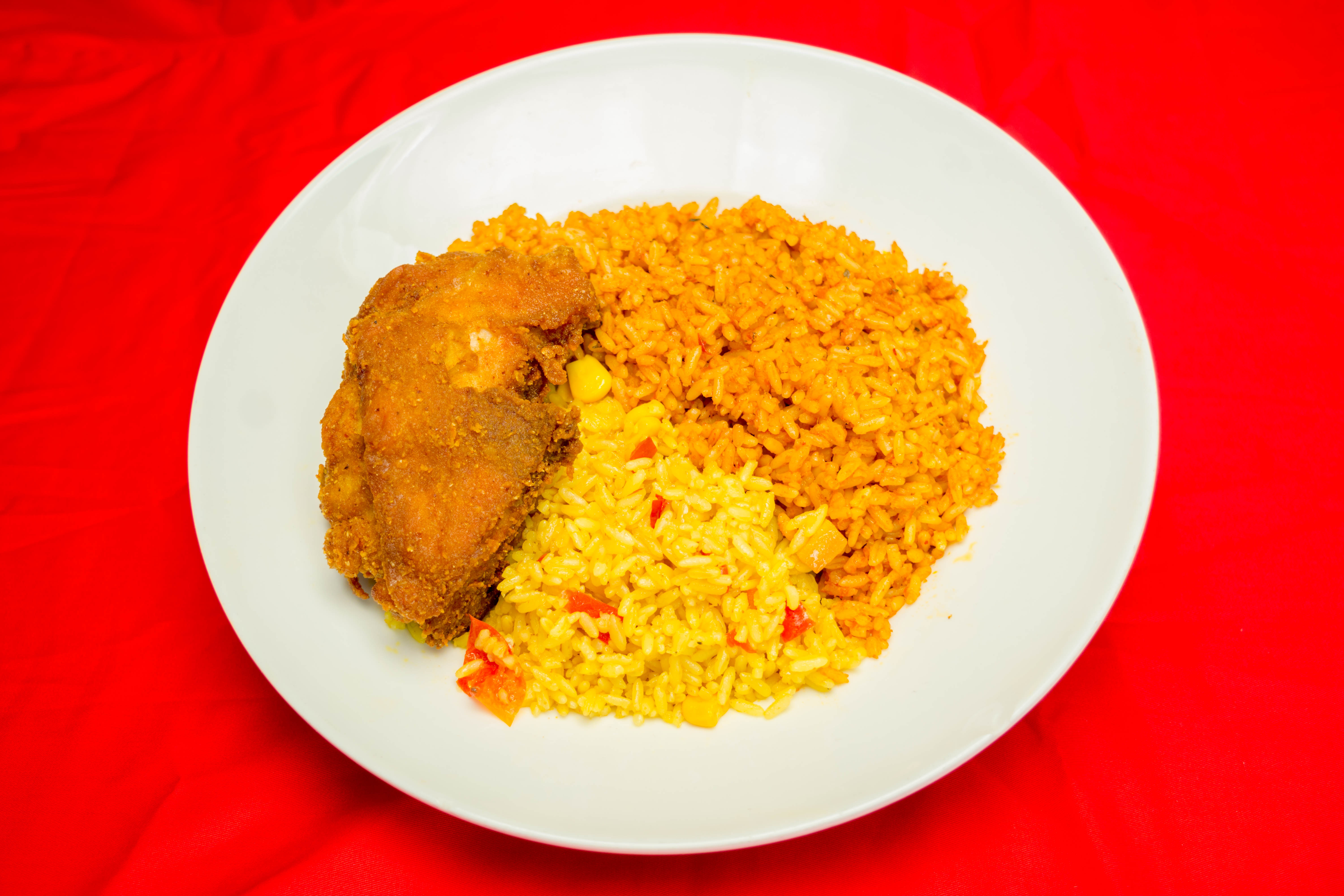 Value munch original jollof rice & curry chicken