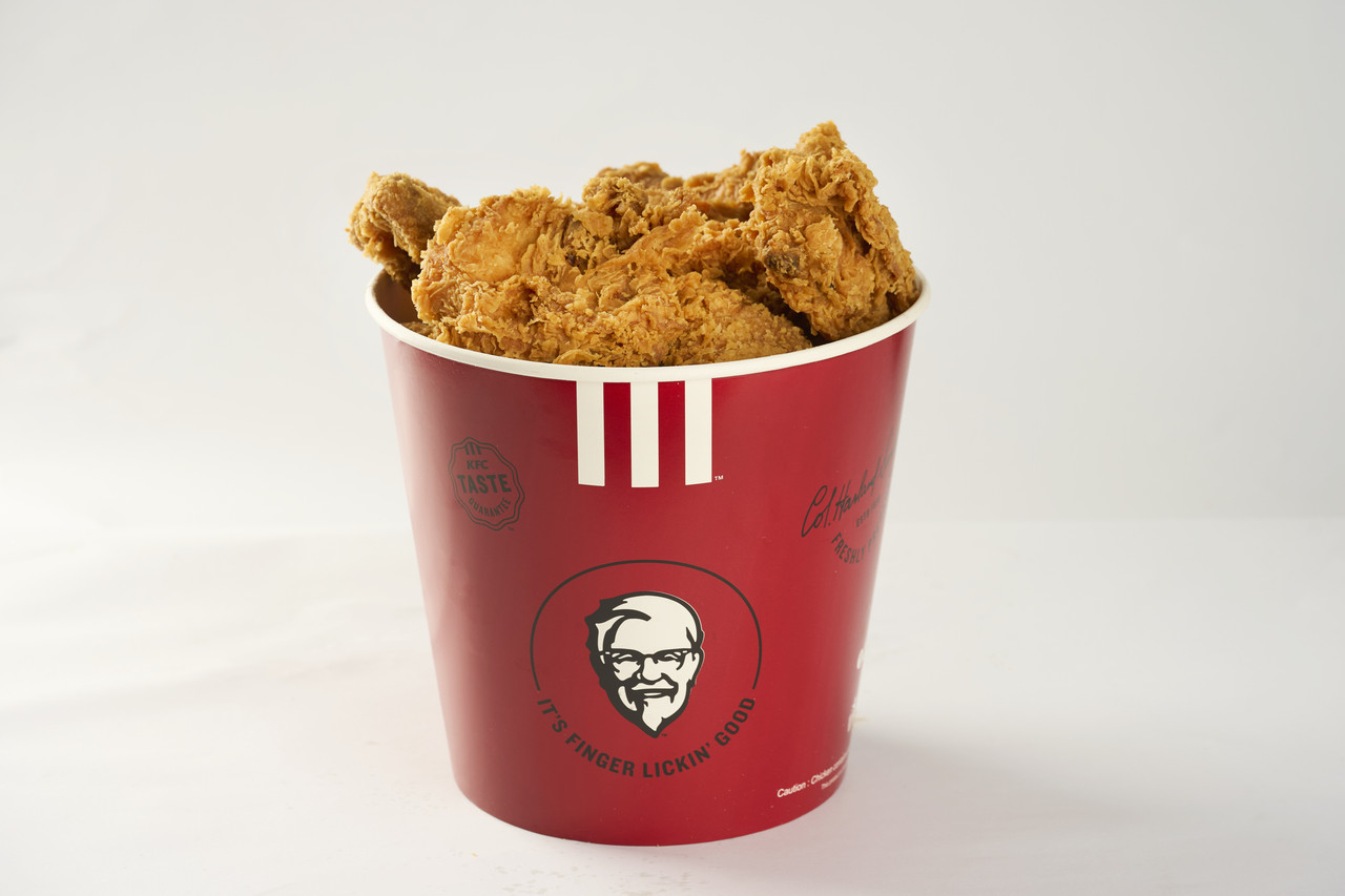 Bogo 21 pc bucket chicken