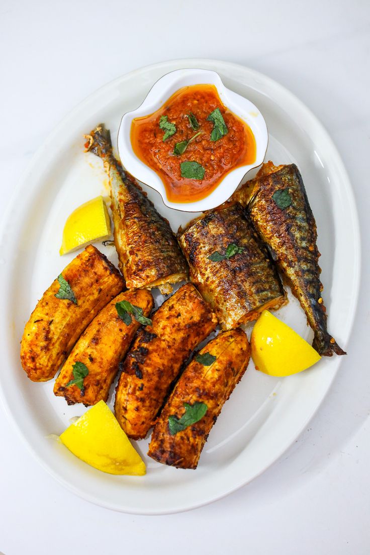 Citizen grilled mackerelfish and boli