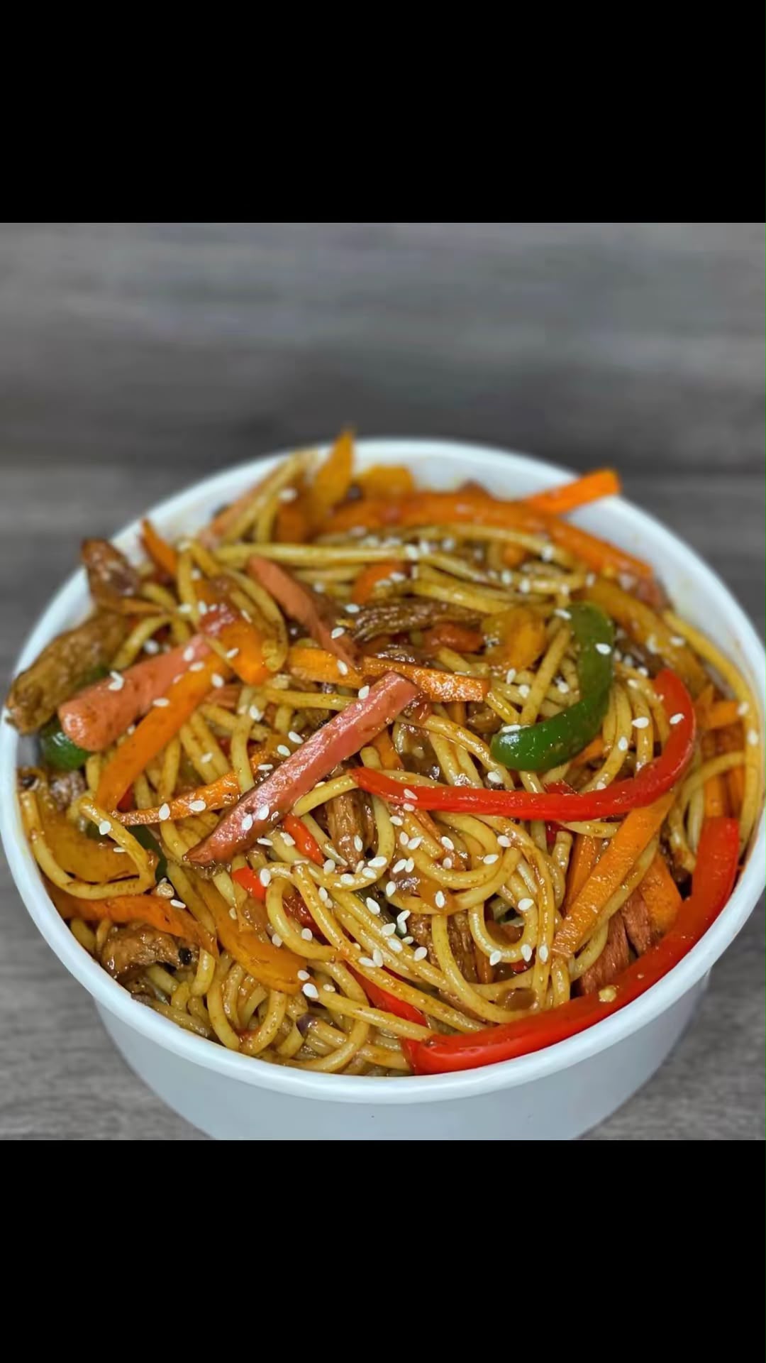 Hot -stir fry chicken & sausage spaghetti - Urban box + Turkey