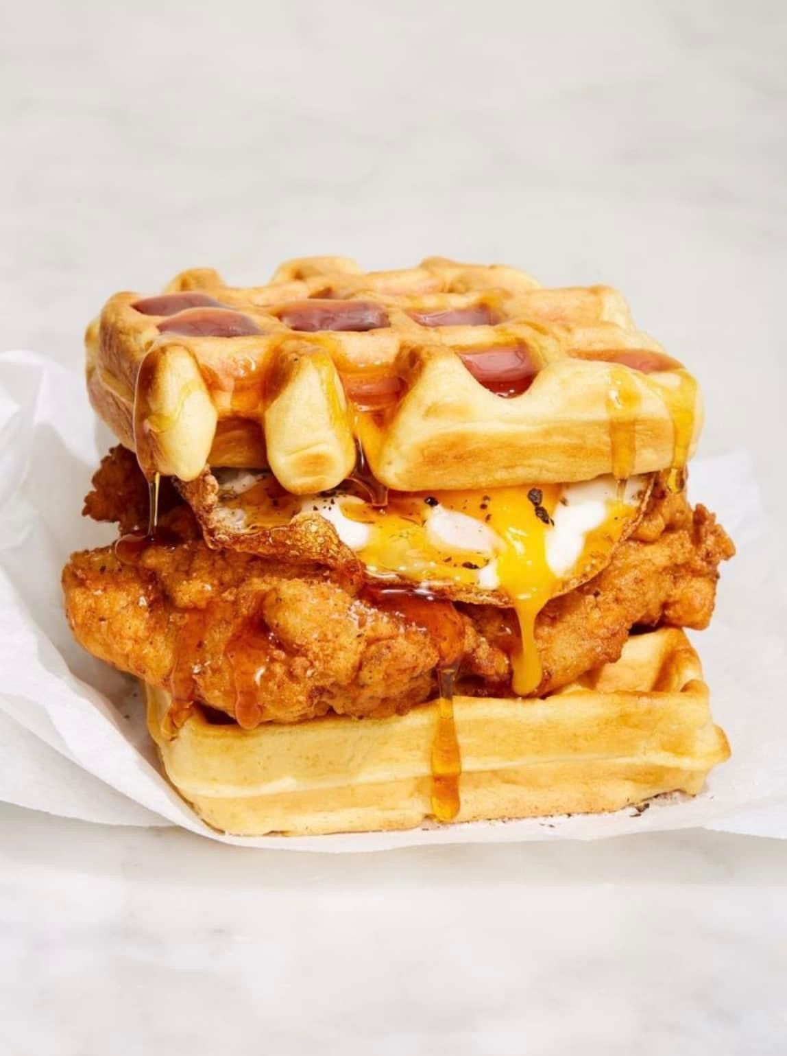 Waffle burger