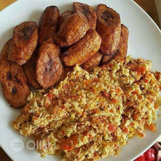 Plantain and egg sauce